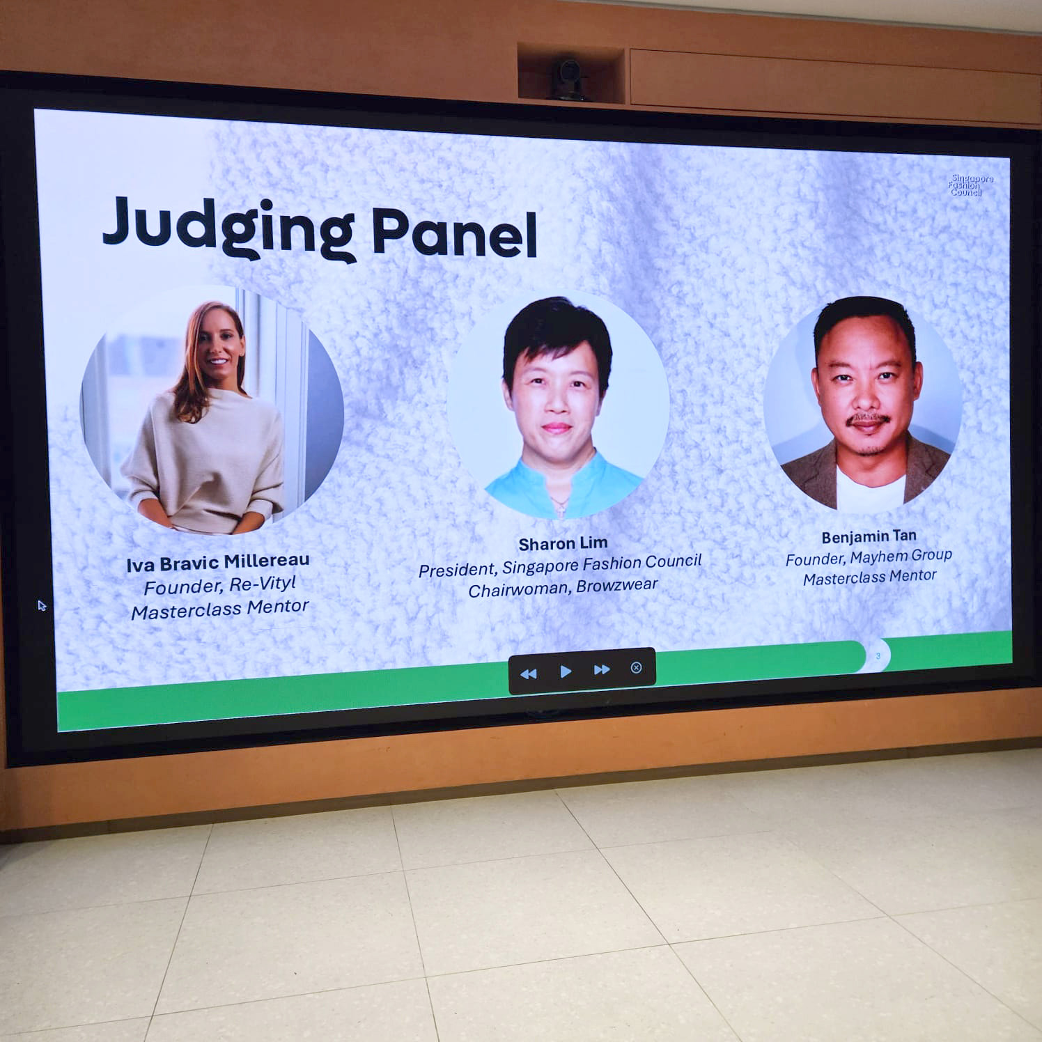 Galagalui 1 No Caption